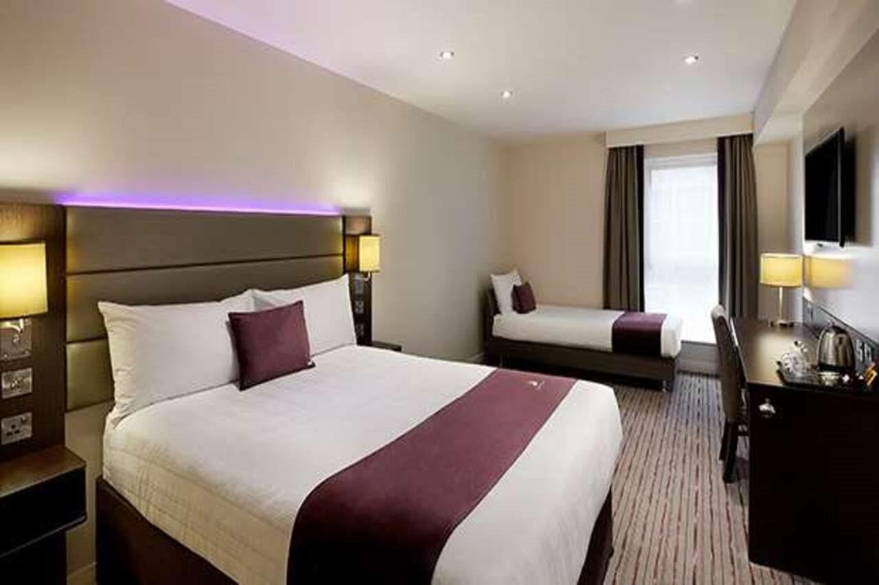 Premier Inn Manchester Airport Ringway Zewnętrze zdjęcie